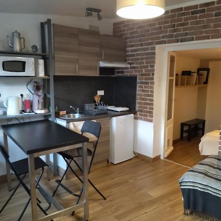 Aurillac Meuble De Tourisme Hotell Exteriör bild